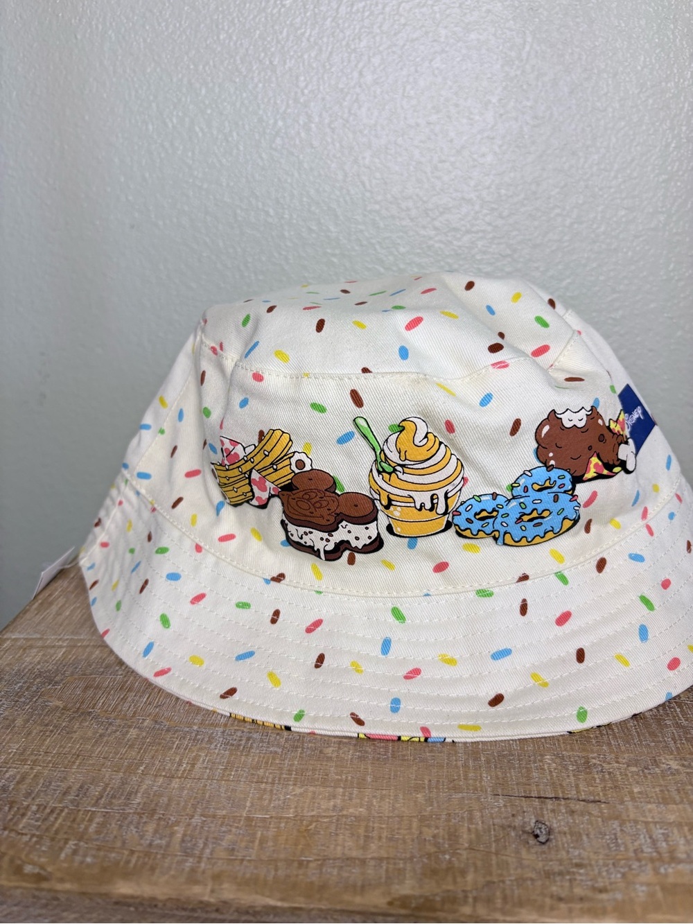 NWT Disney Parks Food Icons Reversible Bucket Hat Dole Whip Sprinkles Size OS